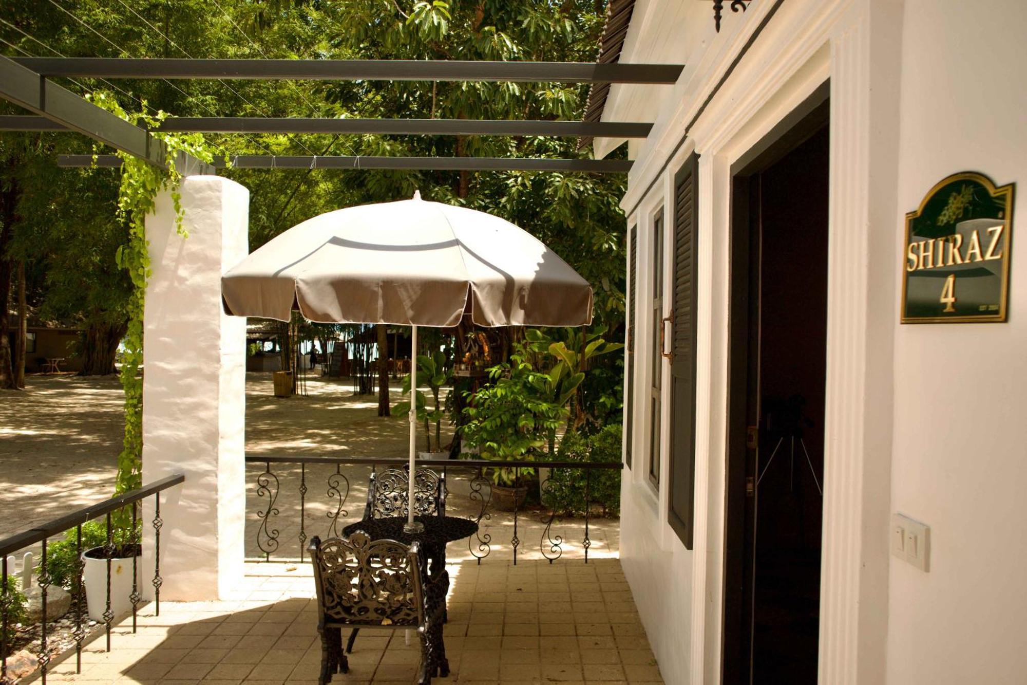 Milky Bay Resort Baan Tai Exterior photo